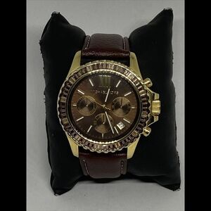 Michael Kors Everest MK5873 Women's Brown Leather Analog Dial Quartz Watch VK688